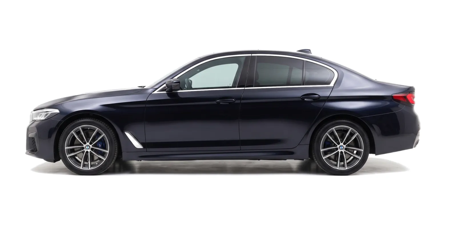 BMW 5 Series (G30) 520i M Sport, вид 13 из 31