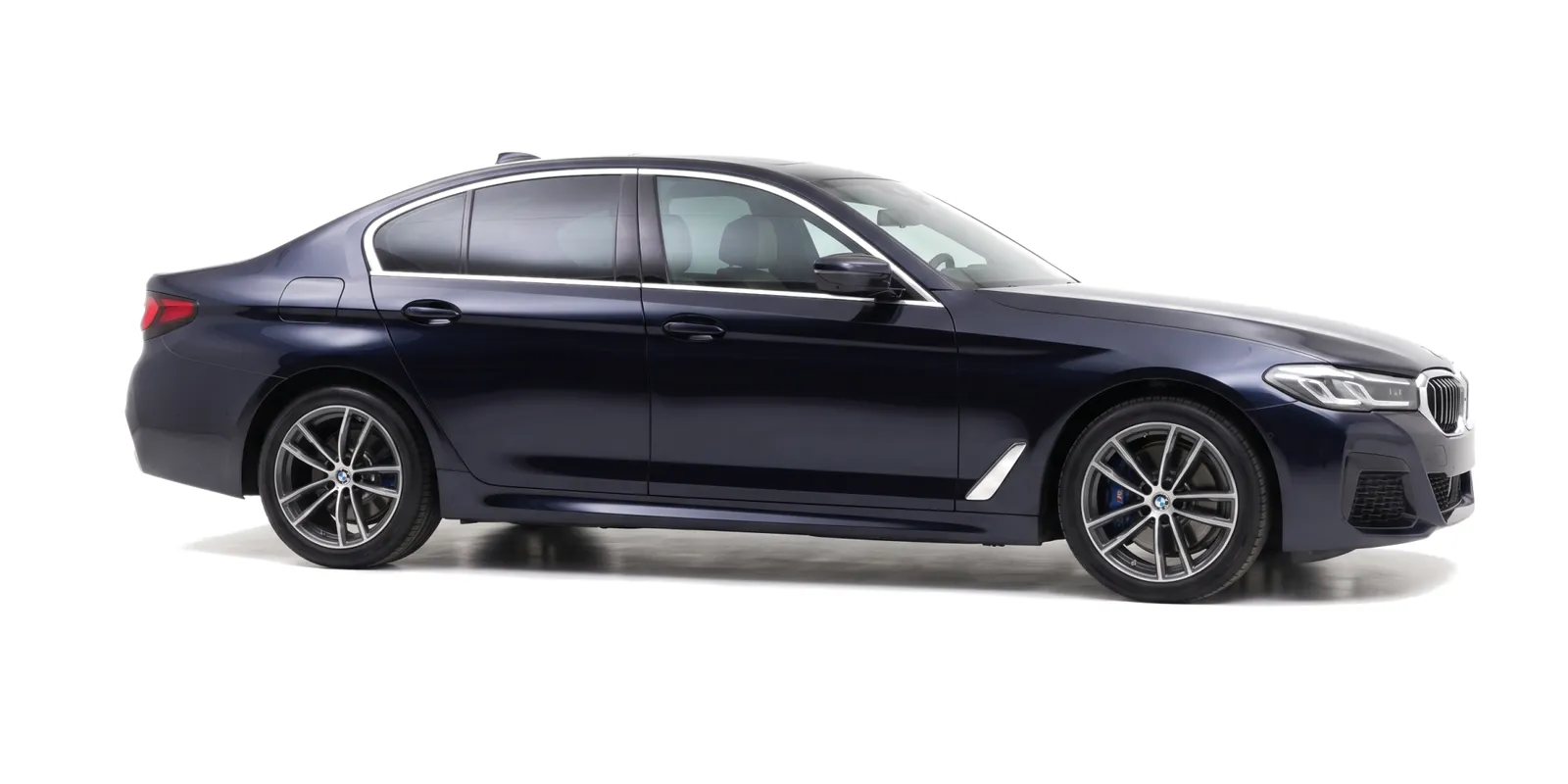 BMW 5 Series (G30) 520i M Sport, вид 29 из 31